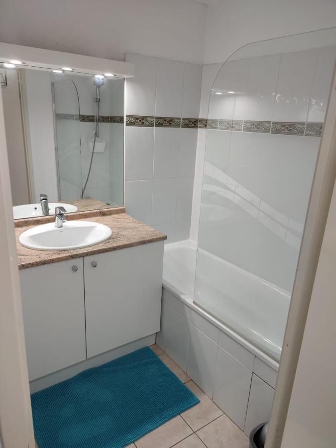 Résidence calme avec piscine Béziers Extérieur photo