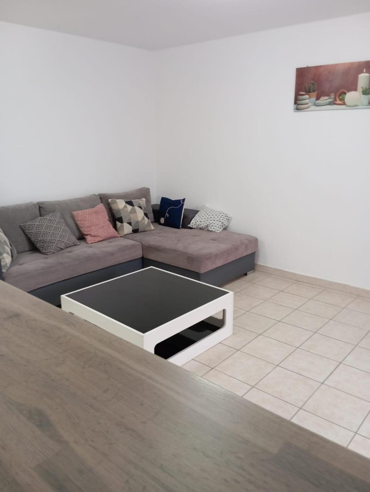 Résidence calme avec piscine Béziers Extérieur photo